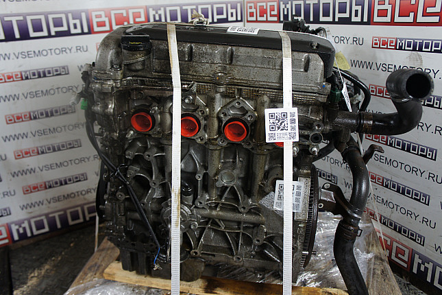 Двигатель вид с боку SUZUKI M13A