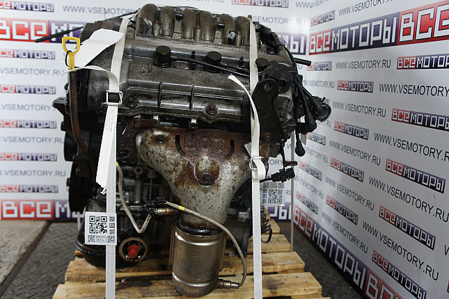 Двигатель вид с боку HYUNDAI G6BA-G