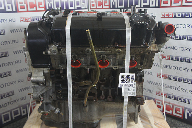 Фотография мотора MITSUBISHI 6G74 DOHC