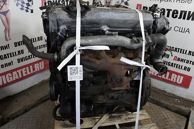 Двигатель вид с боку Fiat 182 A8.000