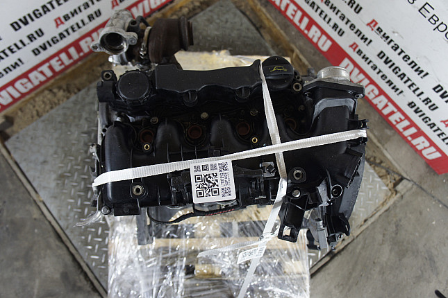 Фотография контрактного двигателя сверху Peugeot 9HX