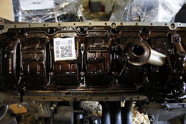 Фотография блока двигателя без поддона (коленвала) MERCEDES-BENZ M 104.995