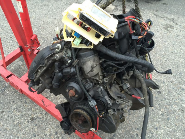 Двигатель bmw 330i e46 231koni uszkodzonyb