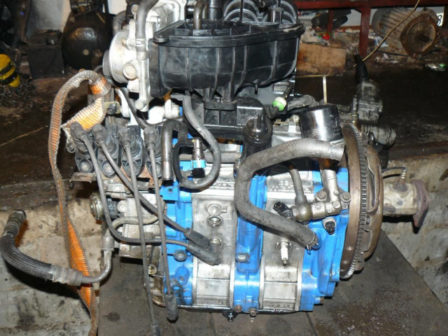 Двигатель Mazda rx8 192KM z навесным оборудованием + коробка передач 6b