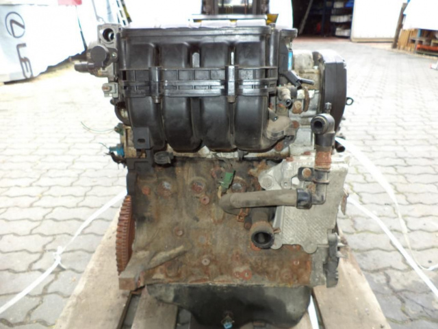 Citroen Peugeot двигатель 1.6 1, 6 16V NFX Saxo VTS