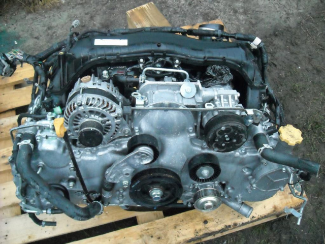 Двигатель Subaru Forester Legancy Impreza 2.0 BOXER