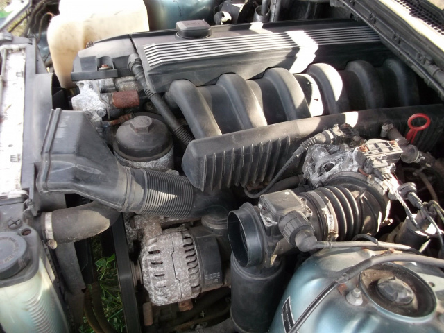 BMW E36 328 M52 двигатель CALY Z навесным оборудованием в сборе