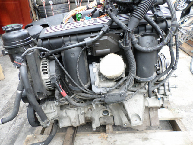Двигатель BMW X3 E83 2.5SI N52B25A 218 л.с. бензин 4x4