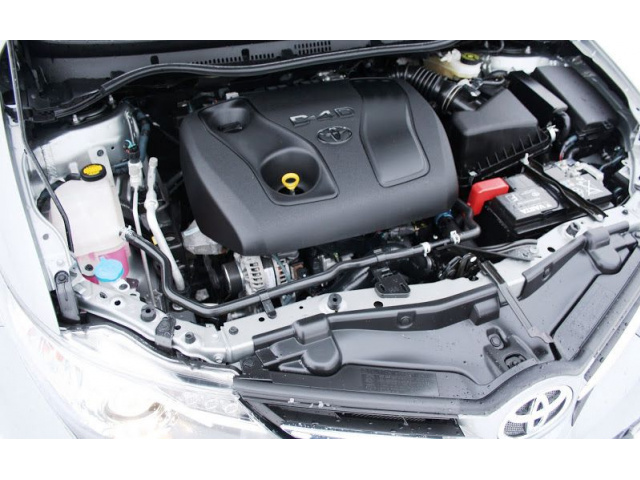 Toyota Auris Corolla e16 двигатель в сборе 1, 4 d4d