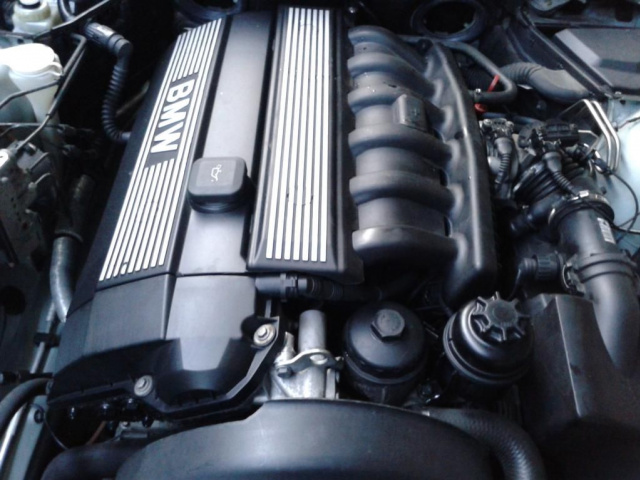 BMW E39 520i 24V двигатель 20 6S 3 голый без навесного оборудования M52