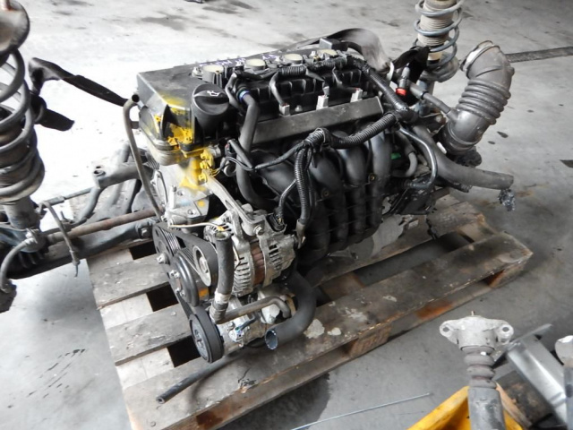 Двигатель MITSUBISHI COLT 1.3 16V 04-09 MN176442C