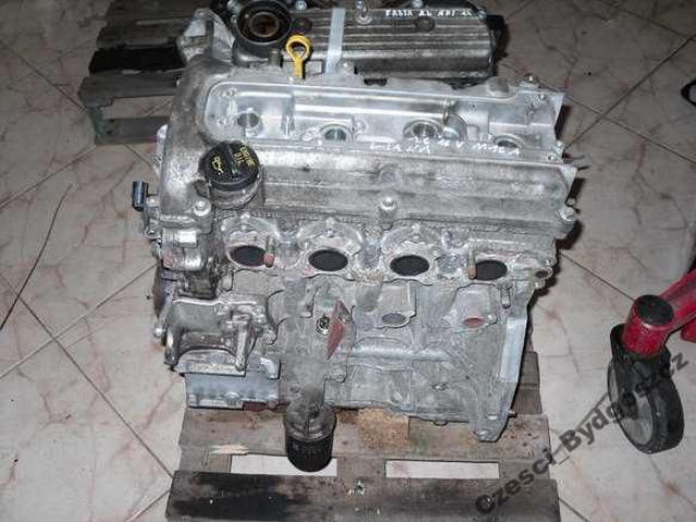 Двигатель Suzuki Liana 1.6 16v M16A