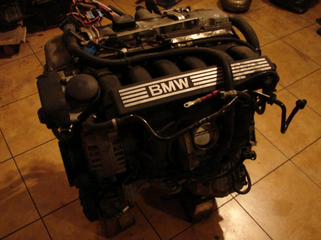 BMW e90 E92 e60 e61 e63 3.0i двигатель в сборе. N52B30A