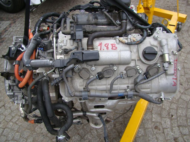 Двигатель TOYOTA PRIUS AURIS HYBRYDA в сборе 1.8 B