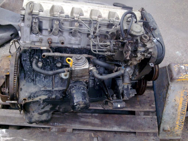 Nissan PATROL GR Y60 двигатель в сборе 2, 8TD