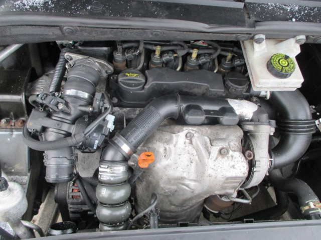 Двигатель 1, 6 HDI 80KW CITROEN C4 PICASSO 2010г..