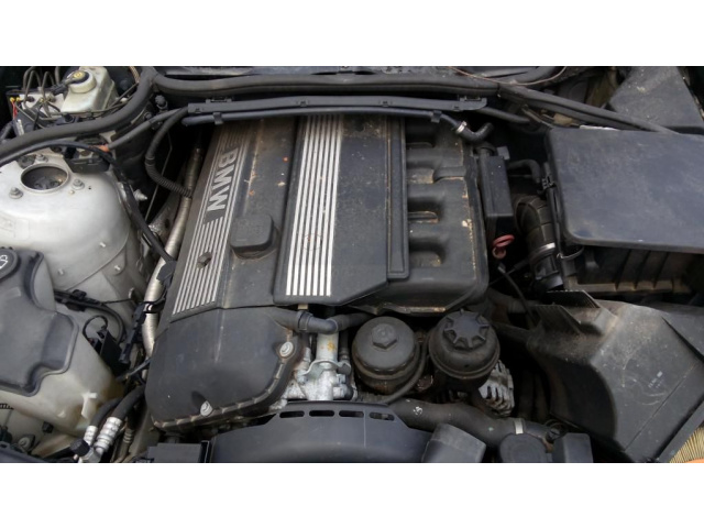 BMW E46 E60 E39 двигатель 320i 2.2 бензин