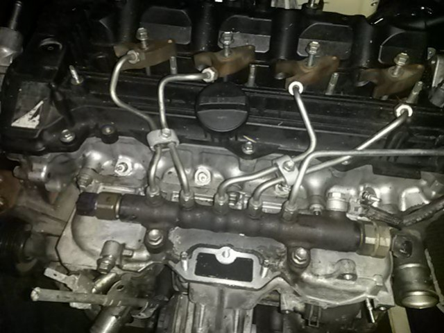Двигатель glowica Toyota Avensis d4d 2.2d 2ad rav4 09