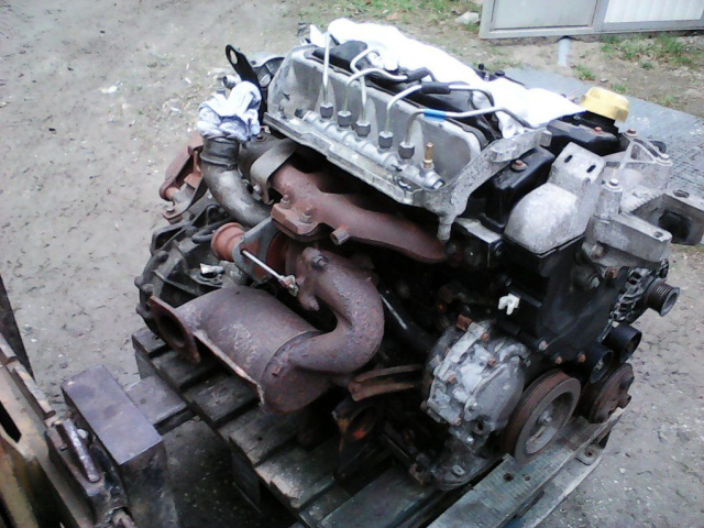 Двигатель в сборе 2.5 Renault Master-Trafic