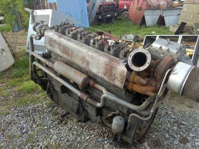 Двигатель Tatra, malo uzywany.