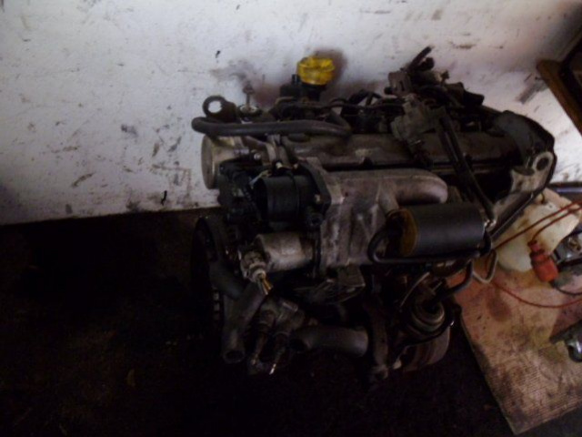 Renault Laguna II 1.9DCI двигатель F9K