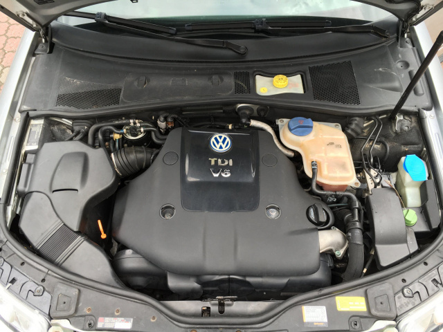 VW Passat B5 Audi A6 C5 двигатель AKN 2.5 TDI 150 KM