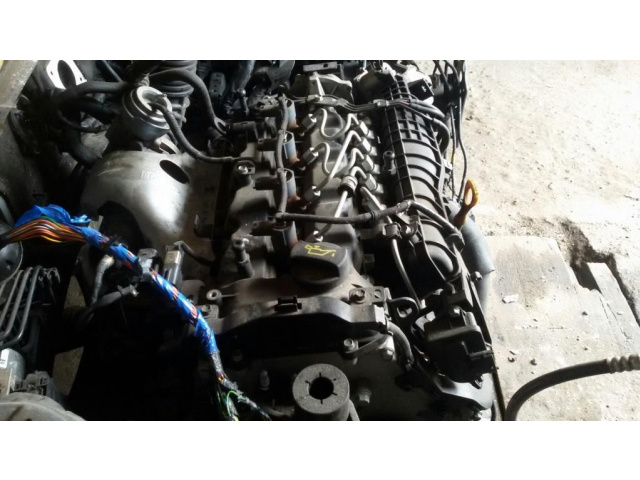 Двигатель KIA Sportage 1.7 CRDI Hyundai без навесного оборудования