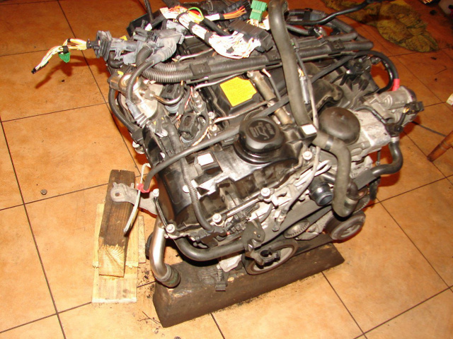 BMW e87 e90 e91 e92 2.0i 318i двигатель в сборе. n43b20ay