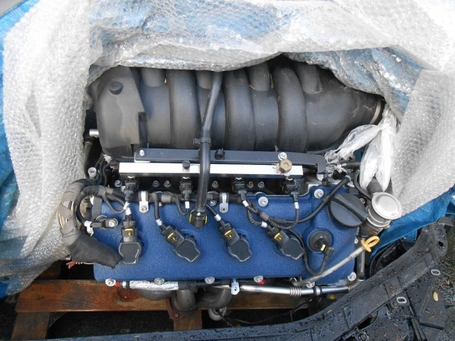 MASERATI GRANTURISMO 4.2i двигатель в сборе навесное оборудование