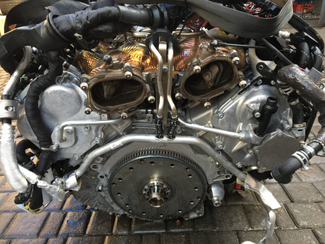 AUDI RS6 двигатель CWU в сборе новый пробег 2 тыс.