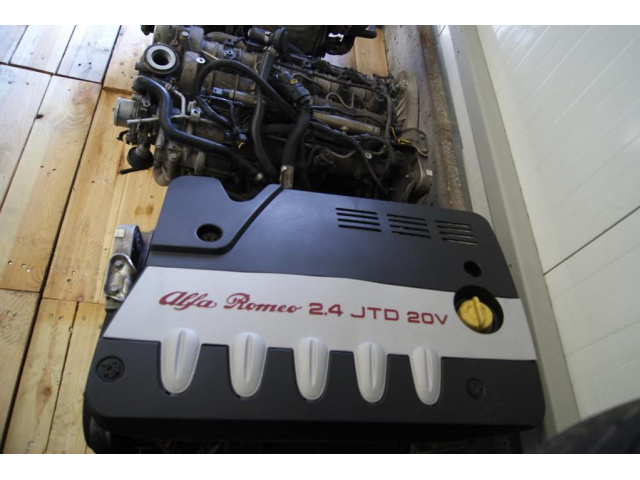 Двигатель Alfa Romeo 166 156 Thesis fiat 2.4 JTDM 20V