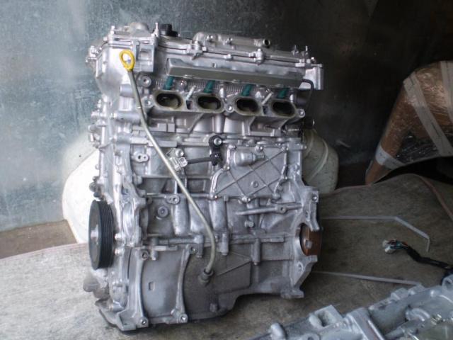 Двигатель в сборе TOYOTA PRIUS III 1, 8 2ZR 09-14r