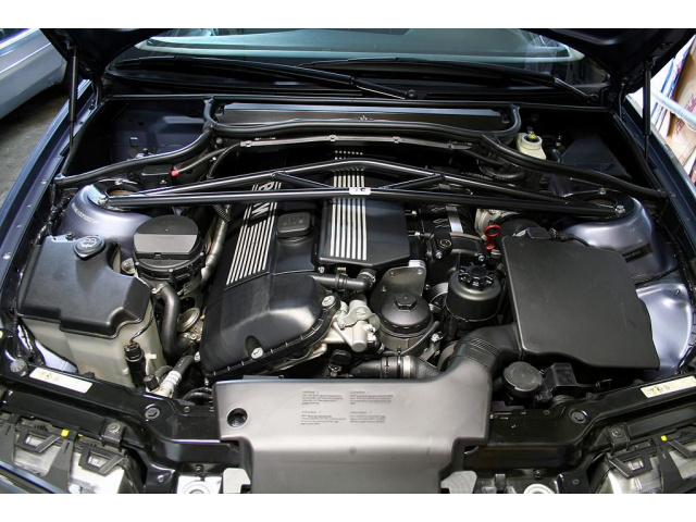 # BMW E46 320 двигатель M54B22 170 л.с. без навесного оборудования E39 E60