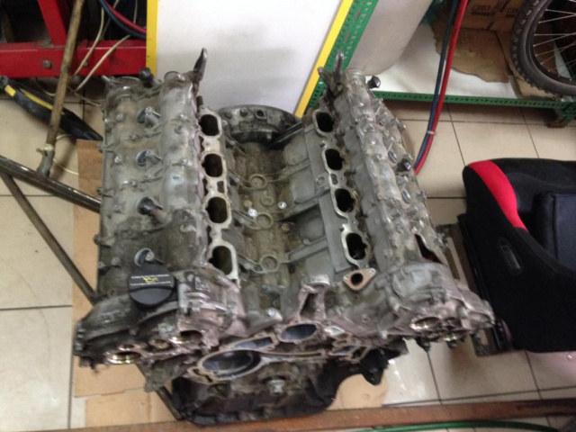 Двигатель запчасти MERCEDES 5.5 V8 A273 S500 W221 W216