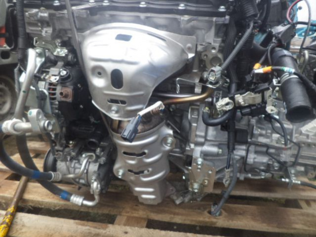 Toyota Yaris III двигатель 1.33 1, 33 В отличном состоянии 2013г.