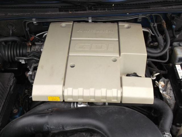 Pajero 3.5 gdi. Pajero 3 3.5 GDI. Паджеро 3 3.5 GDI двигатель. Аккумулятор для Паджеро 3 бензин 3.5 GDI. Фильтр салона Паджеро 3.5 GDI 1995 года.