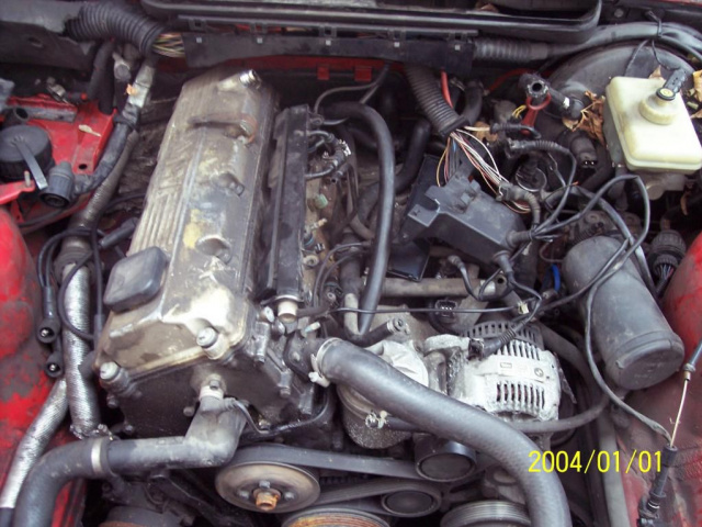 BMW E36 3 двигатель в сборе M43B18 LODZ