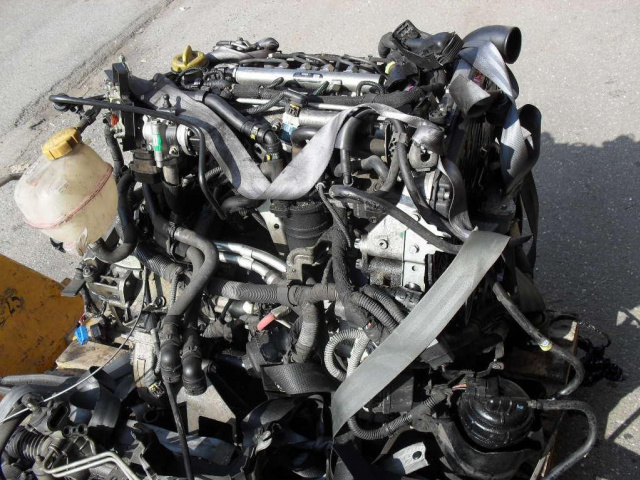 FIAT CROMA 1.9 JTD двигатель в сборе + коробка передач
