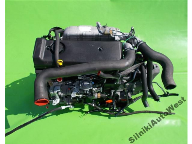 PEUGEOT BOXER двигатель 2.8 TD 8140.43 гарантия