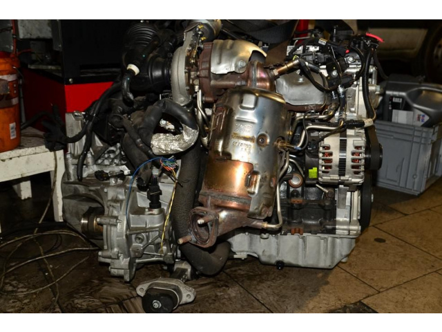 Двигатель Kia Carens 1.7 CRDI в сборе навесное оборудование 0km
