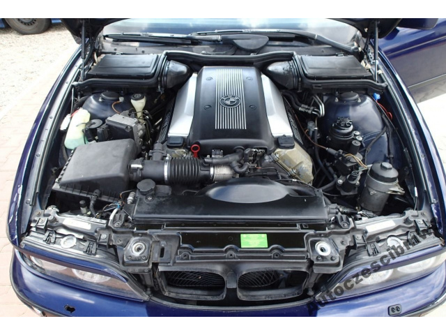 Двигатель BMW E38 E39 V8 535 735 M60 142 тыс KM