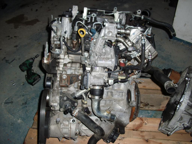 Двигатель Toyota Yaris Auris 1.4 d4d 2013г. 10 тыс km