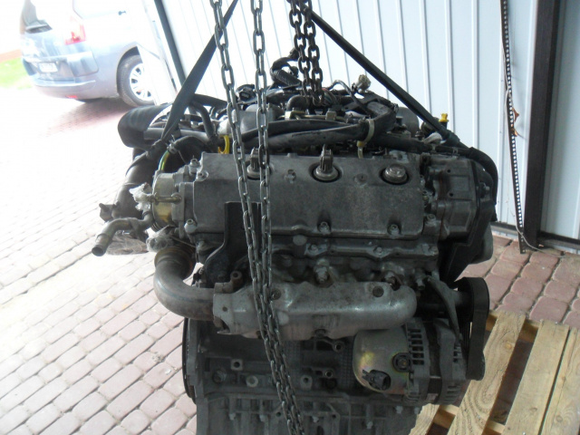 Renault Espace двигатель 3, 0DCI V6