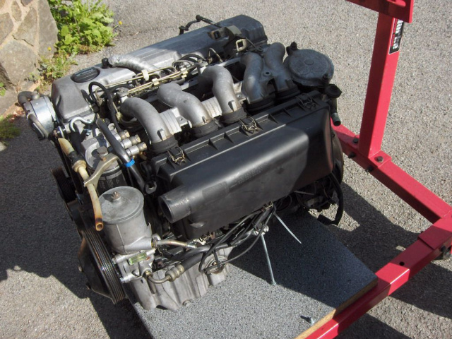 Двигатель 250d 2, 5 D MERCEDES 190 124 OM602 2.5D 90 л.с.