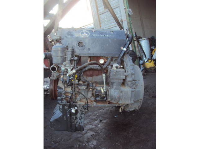 MERCEDES ATEGO 2010 двигатель OM 904 LA 10 тыс.KM.