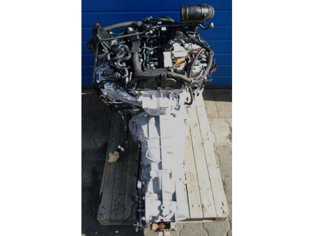 Двигатель Mercedes 906 651 в сборе + коробка передач