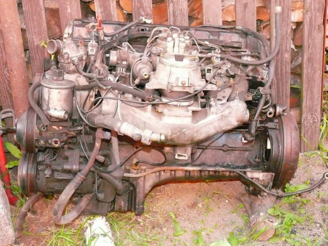 Двигатель MERCEDES-BENZ E124 COUPE 3 LITRY бензин