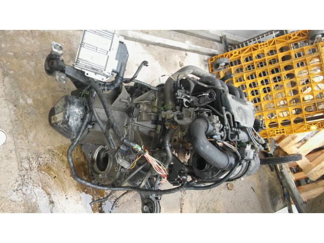 Двигатель Renault Twingo I, в сборе ze коробка передач