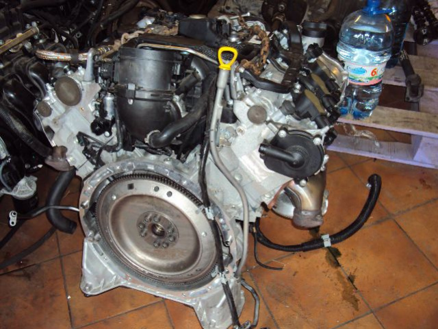 MERCEDES двигатель 3.5 SL350 ML350 S350 OM272 2010