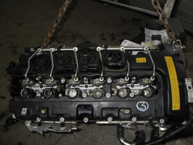 BMW E90 E60 X5 двигатель 2.5i 3.0i N53B30A бензин